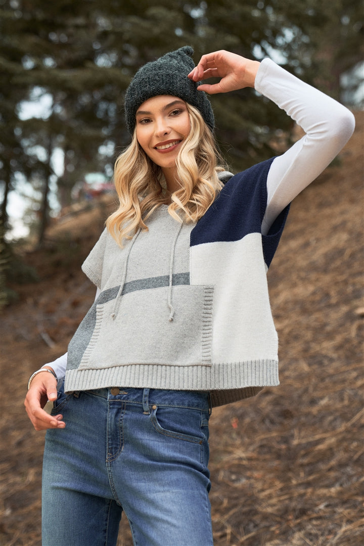 Grey Color Block Sleeveless Knitted Boxy Kangaroo Pocket Detail Hooded Vest