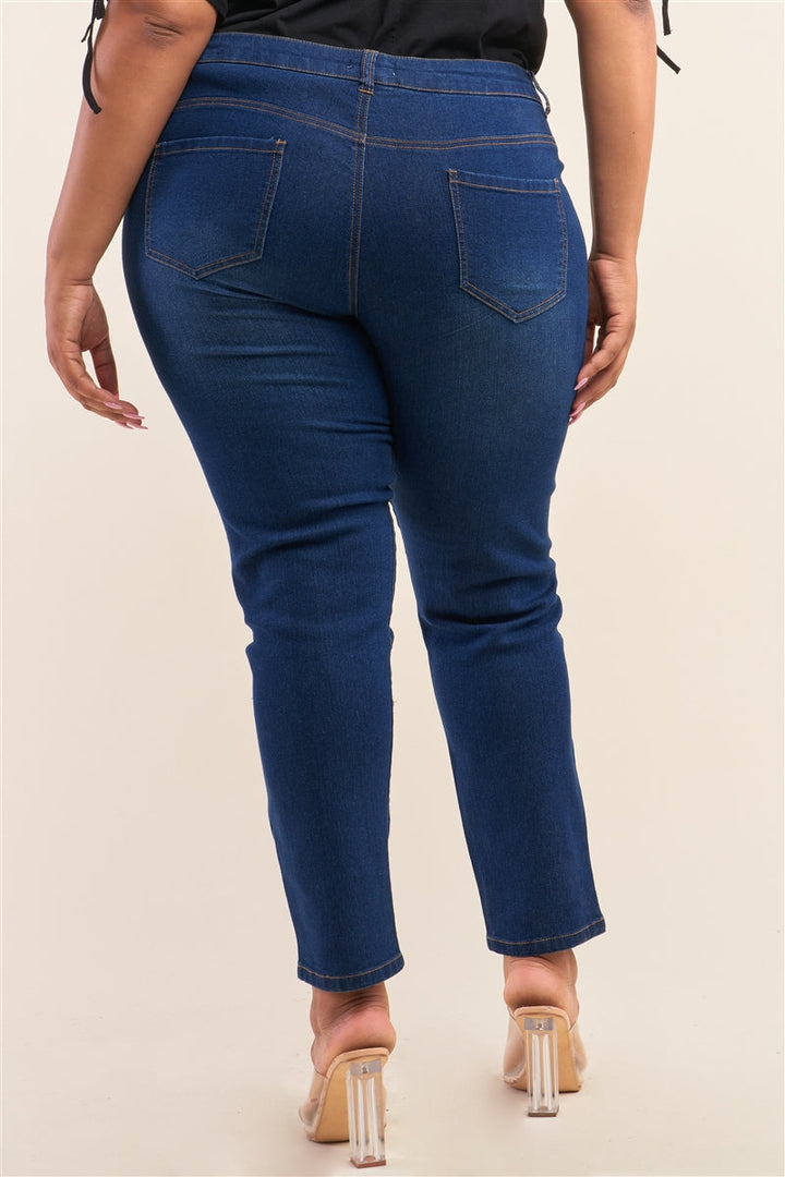 Plus Size Medium Blue Low-Mid Rise Straight Cut Denim Pants