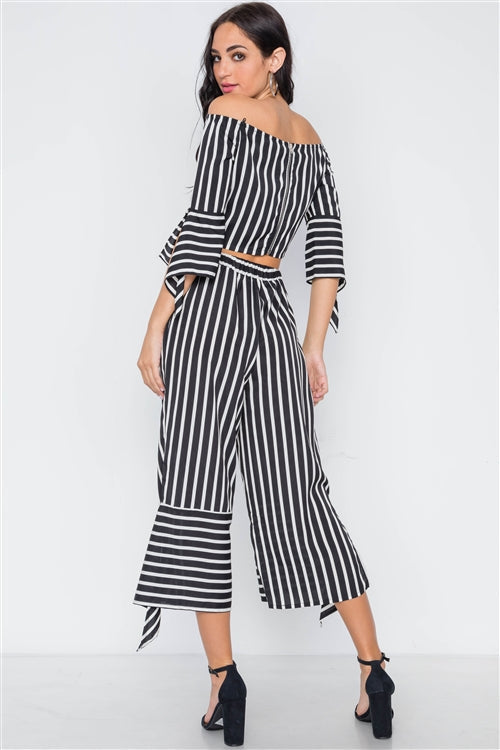 White Black Stripe Flounce Capri Pants